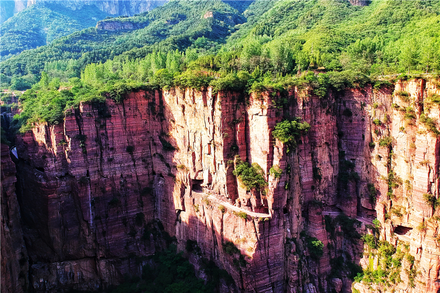 河南太行山人挖的隧道,太行山上的七大奇迹