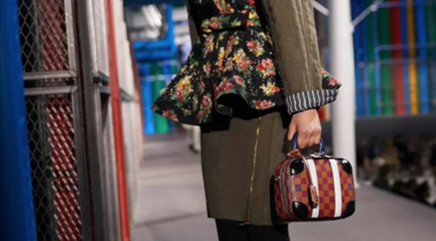 lv哪款包百搭最值得买,lv包今年最流行什么款