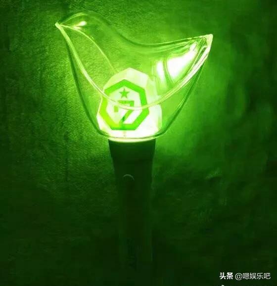 韩团里面最亮的应援棒,韩国各组合的应援棒