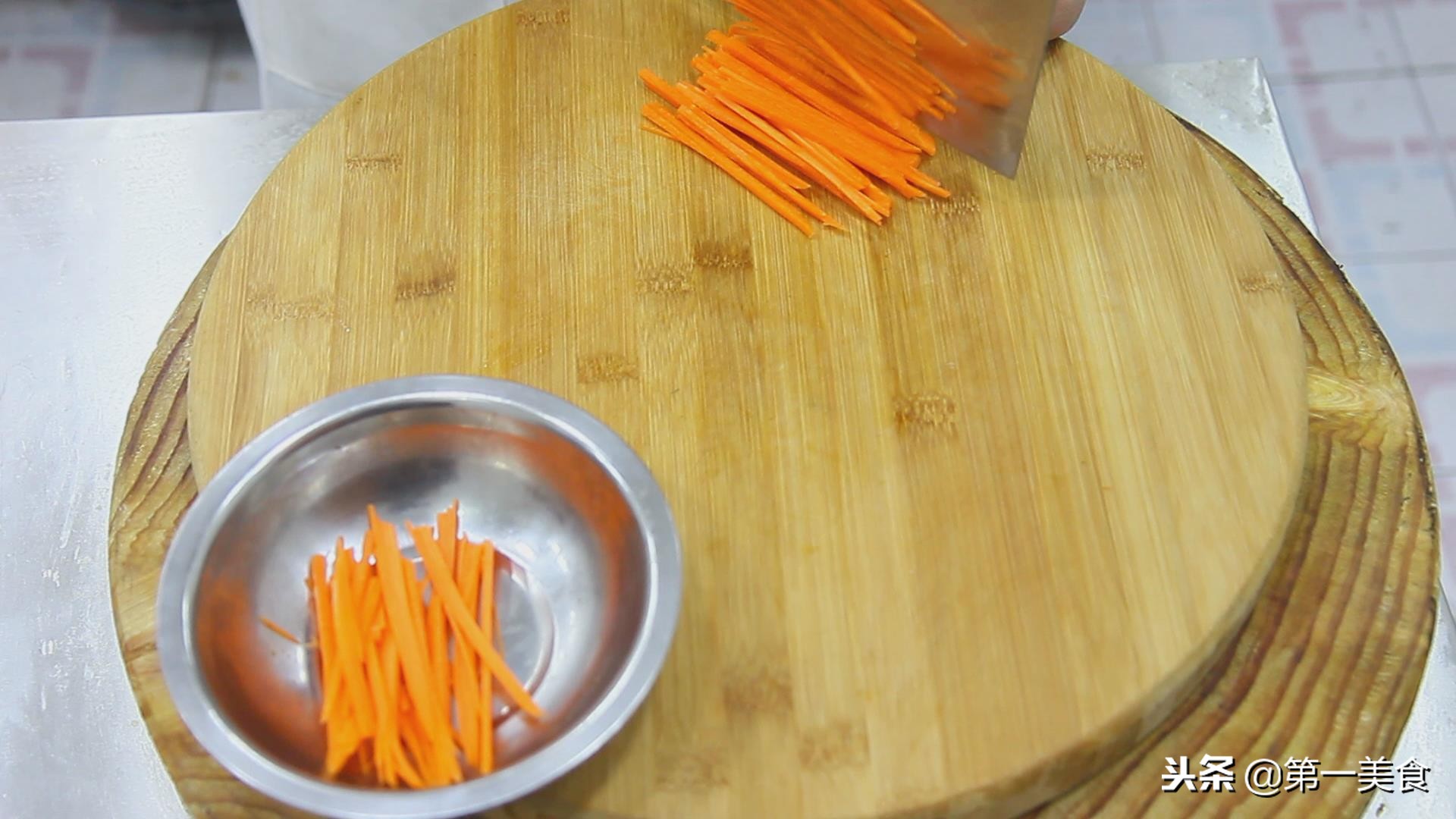 凉拌菜的酱汁如何调,凉拌菜酱汁调配方法