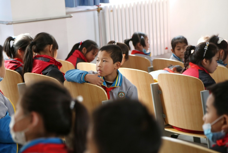 让体育梦想生根发芽省体育健康行“五进”活动走进眉县