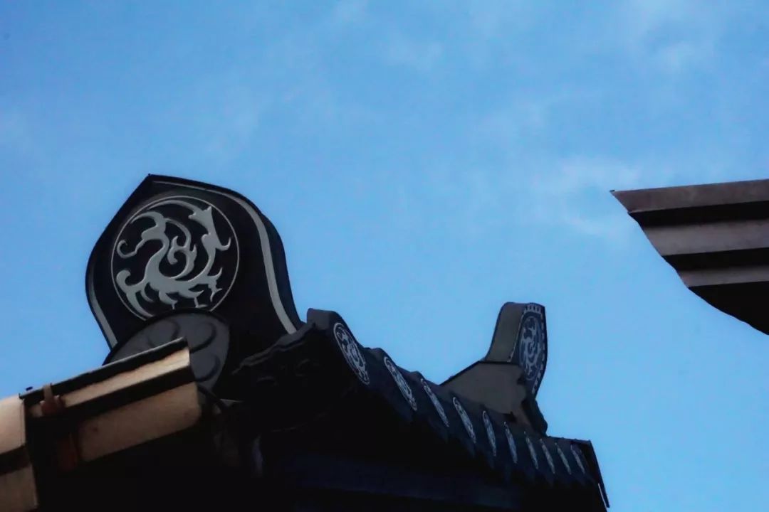 首尔的街巷，藏着商业好看的模样