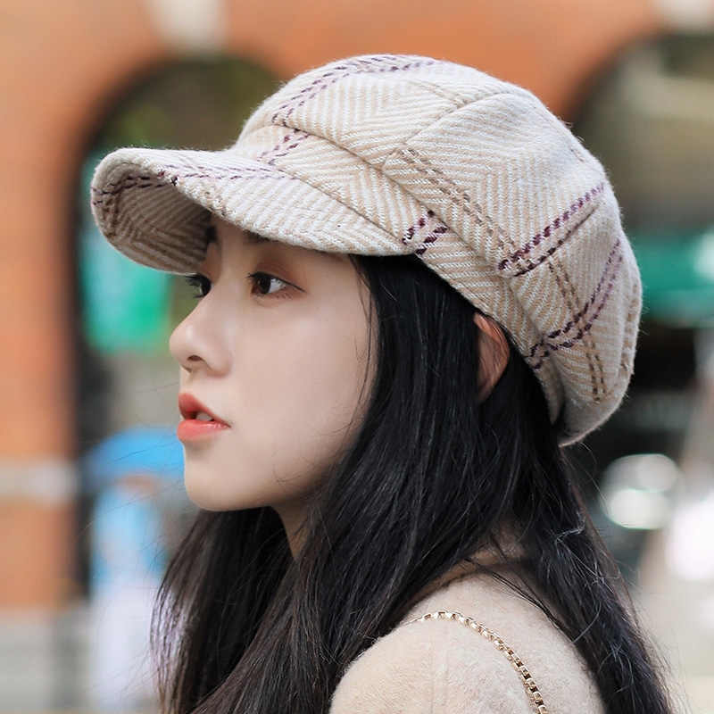 圆脸小脸适合戴的帽子,圆脸女生适合戴的帽子