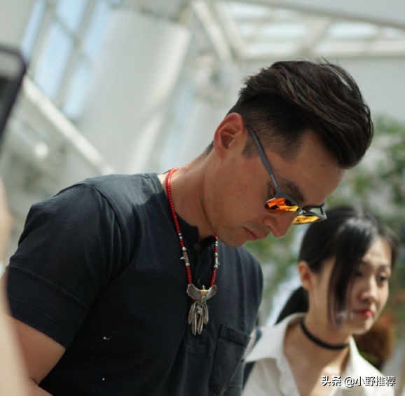 胡歌与木村拓哉,木村拓哉大饭店阿美咔叽