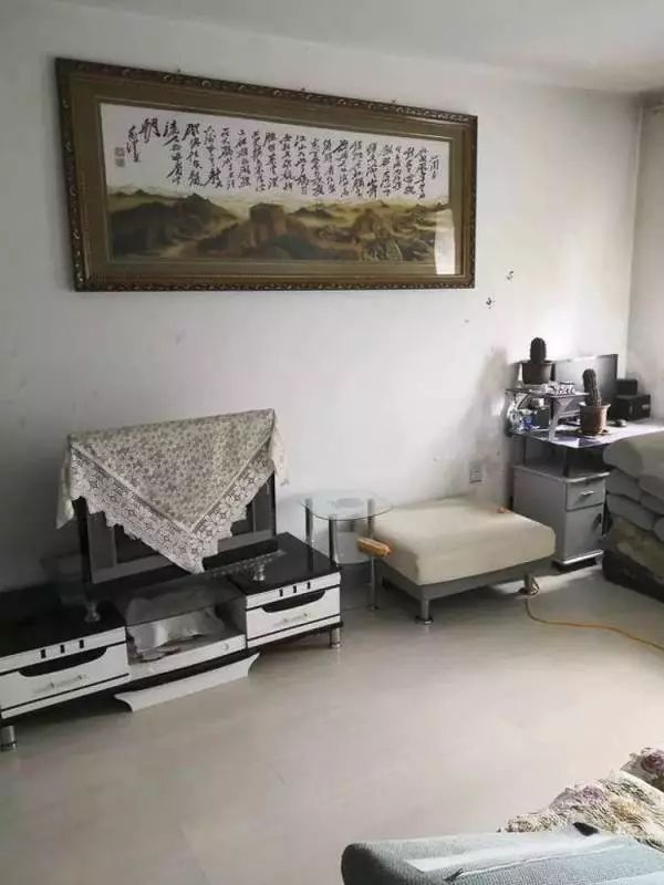 男子花5万块在黑龙江鹤岗买房,男子直播五万在鹤岗买房全过程