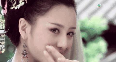 热巴古装舞蹈刘诗诗,热巴刘诗诗红毯展民族风韵