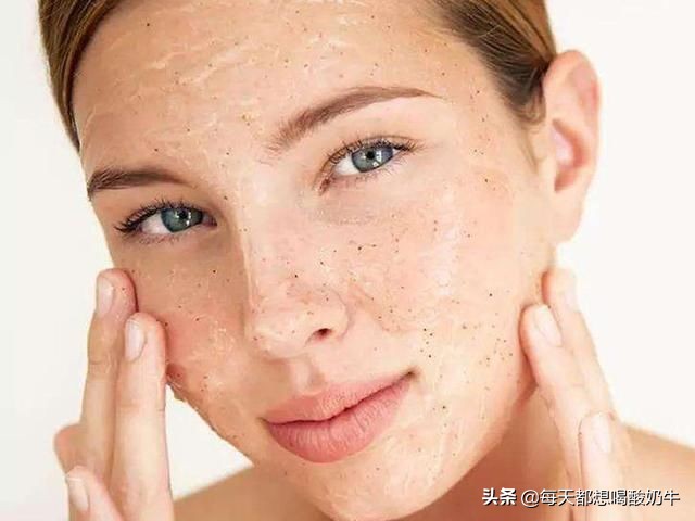 如何改善脸上皮肤特别薄，一直泛红，毛孔粗大，*血丝红**明显？