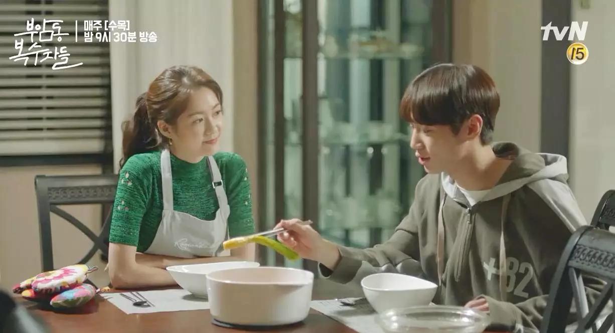 runon韩剧女主穿搭,韩剧女主穿搭秋冬大衣