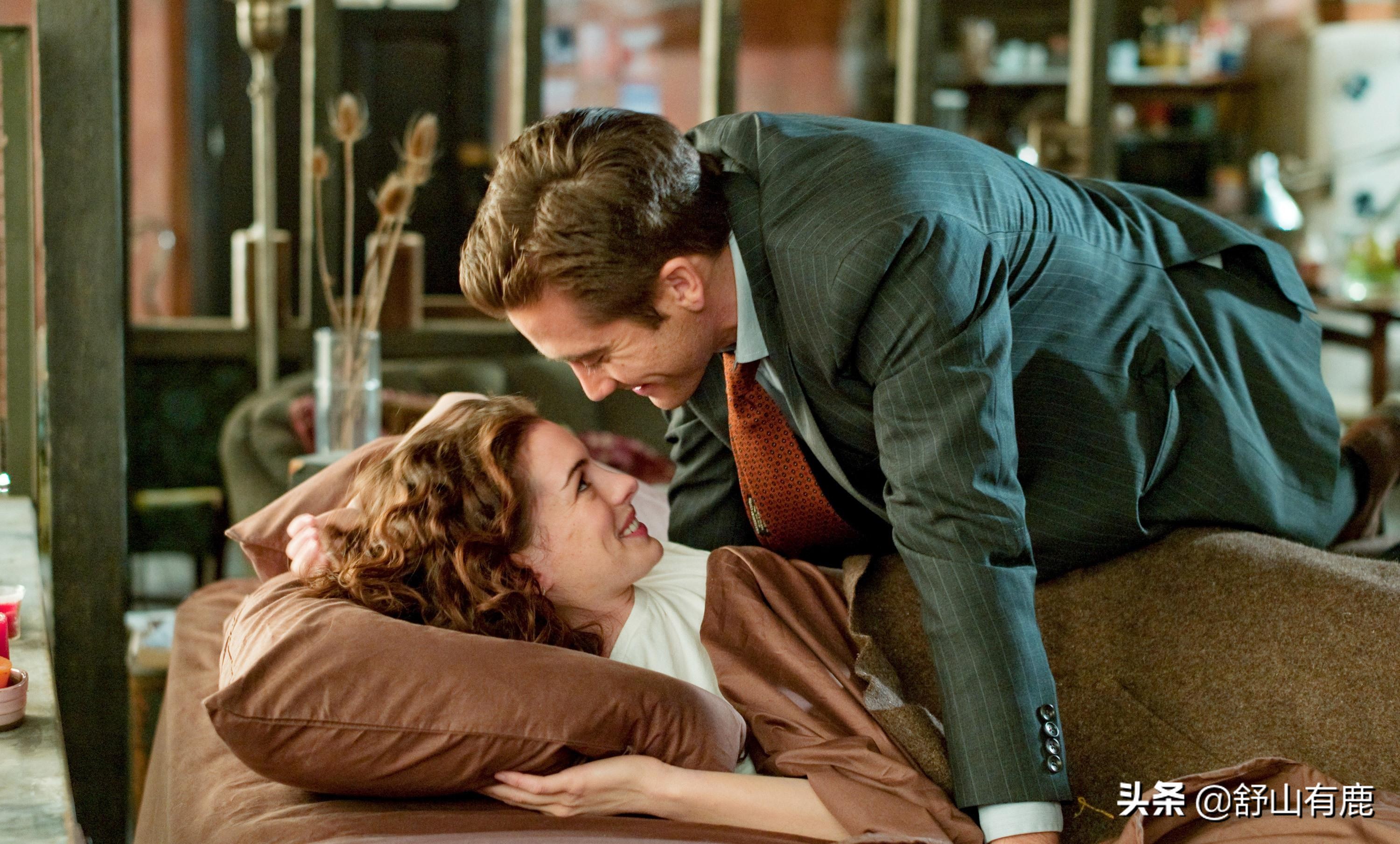 爱到骨子里的吻戏精彩部分,爱到极致才会有这种跳跃式的拥抱