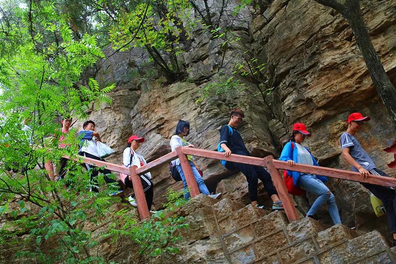 抱犊寨高考生优惠,中考生免费福利