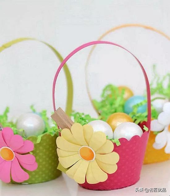 diy手工编织小花篮教程,纸杯和毛线编织的花篮详细教程
