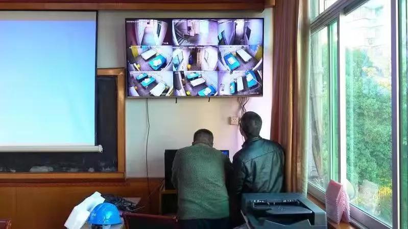 泪目生死离别,抗疫一线这些瞬间让人泪目