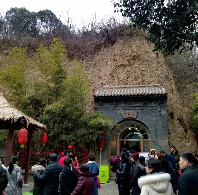 曲江寒窑遗址公园和曲江遗址公园,曲江寒窑遗址公园在地铁几号线