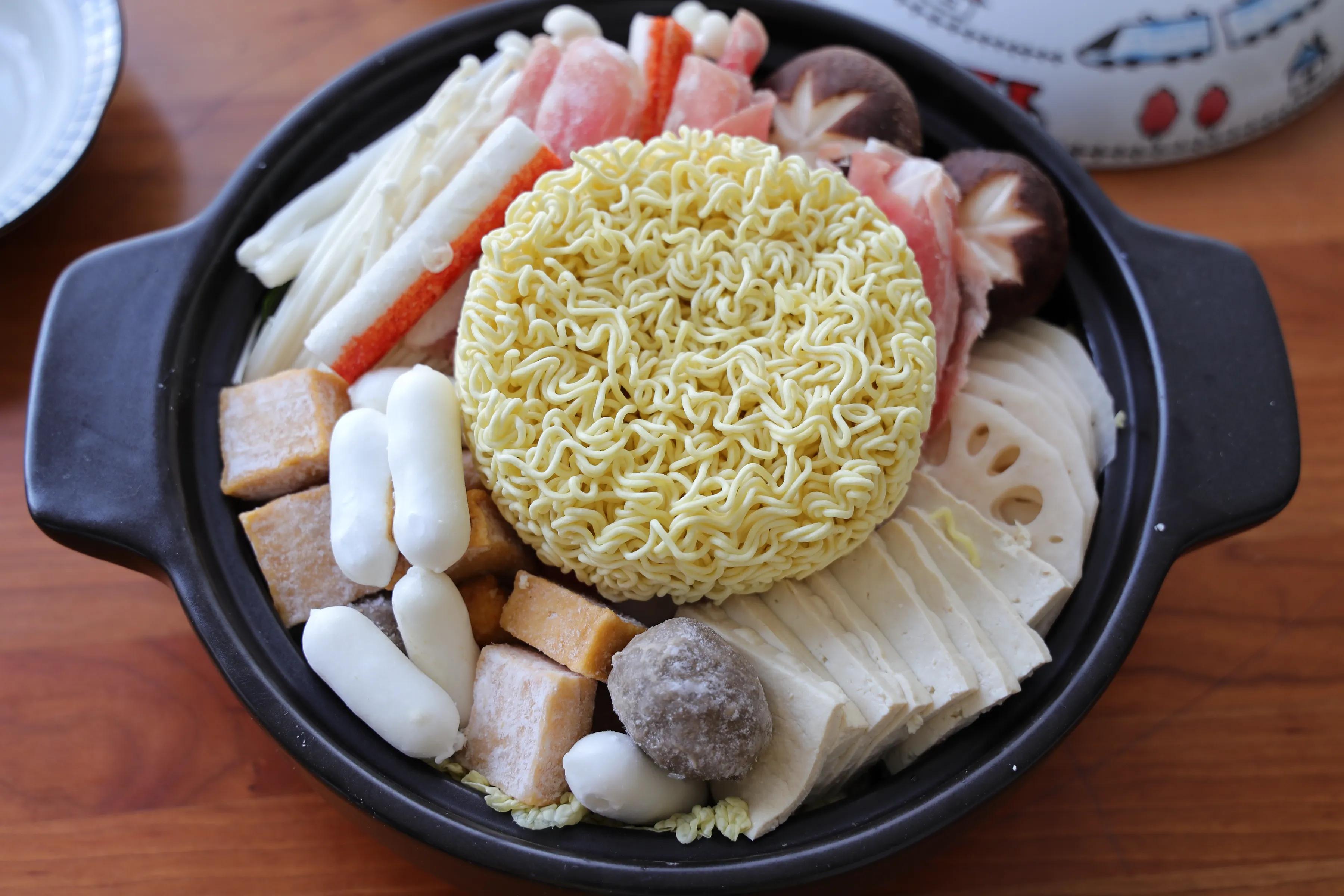 冬天别涮火锅,试试部队火锅,有肉有菜有面条,好吃又暖和,超棒