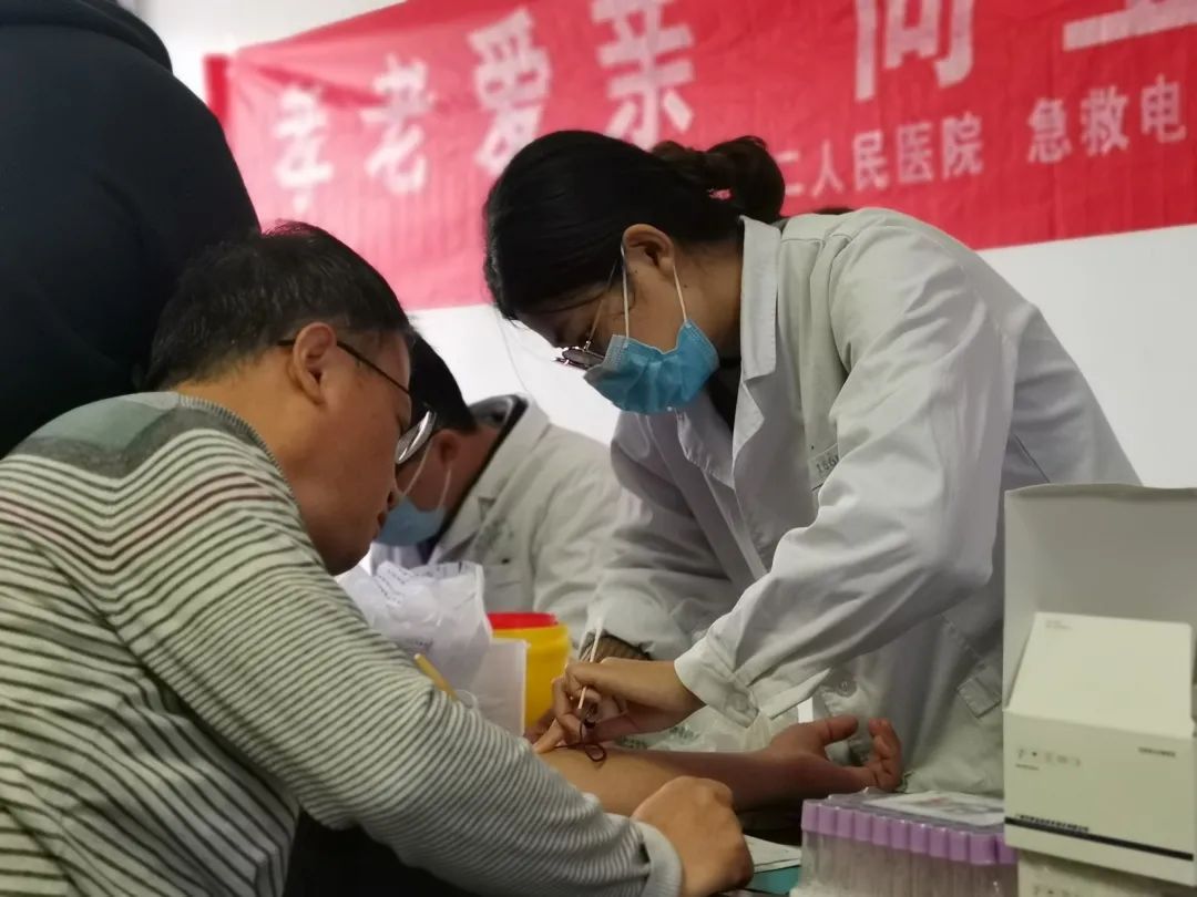 前列腺公益彩超下乡义诊活动,关注男性健康讲座