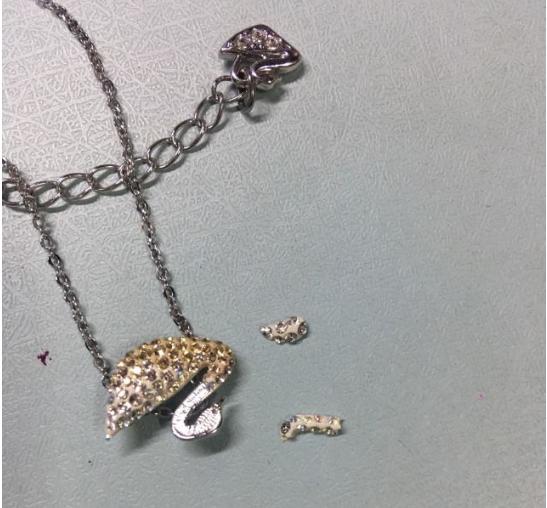 施华洛世奇和铂金项链哪个好,施华洛世奇好还是周大生好