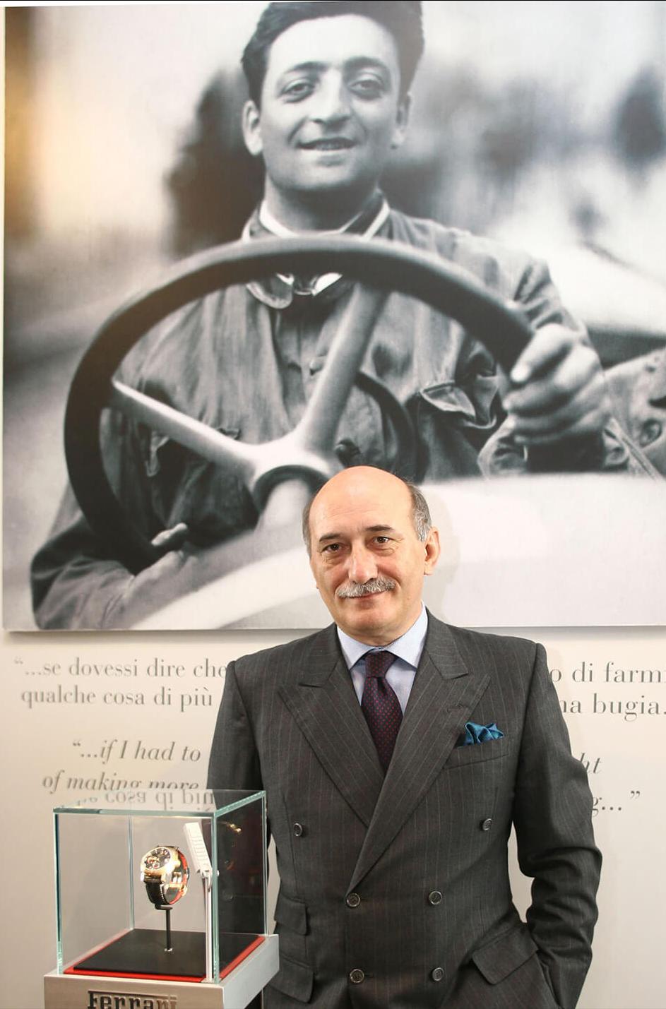 沛纳海代工法拉利手表,法拉利沛纳海系列