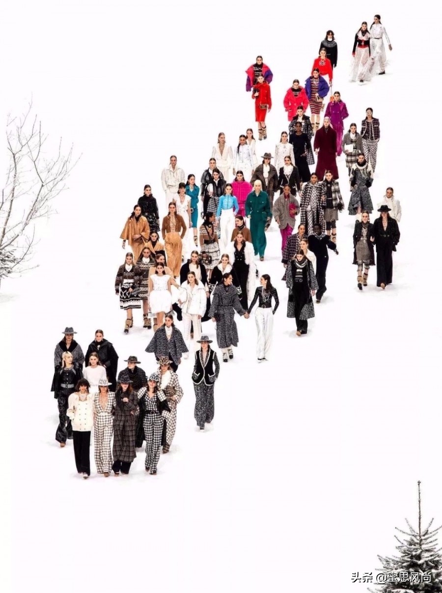 celine和lv香奈儿是一个档次吗,celine包包lv同款