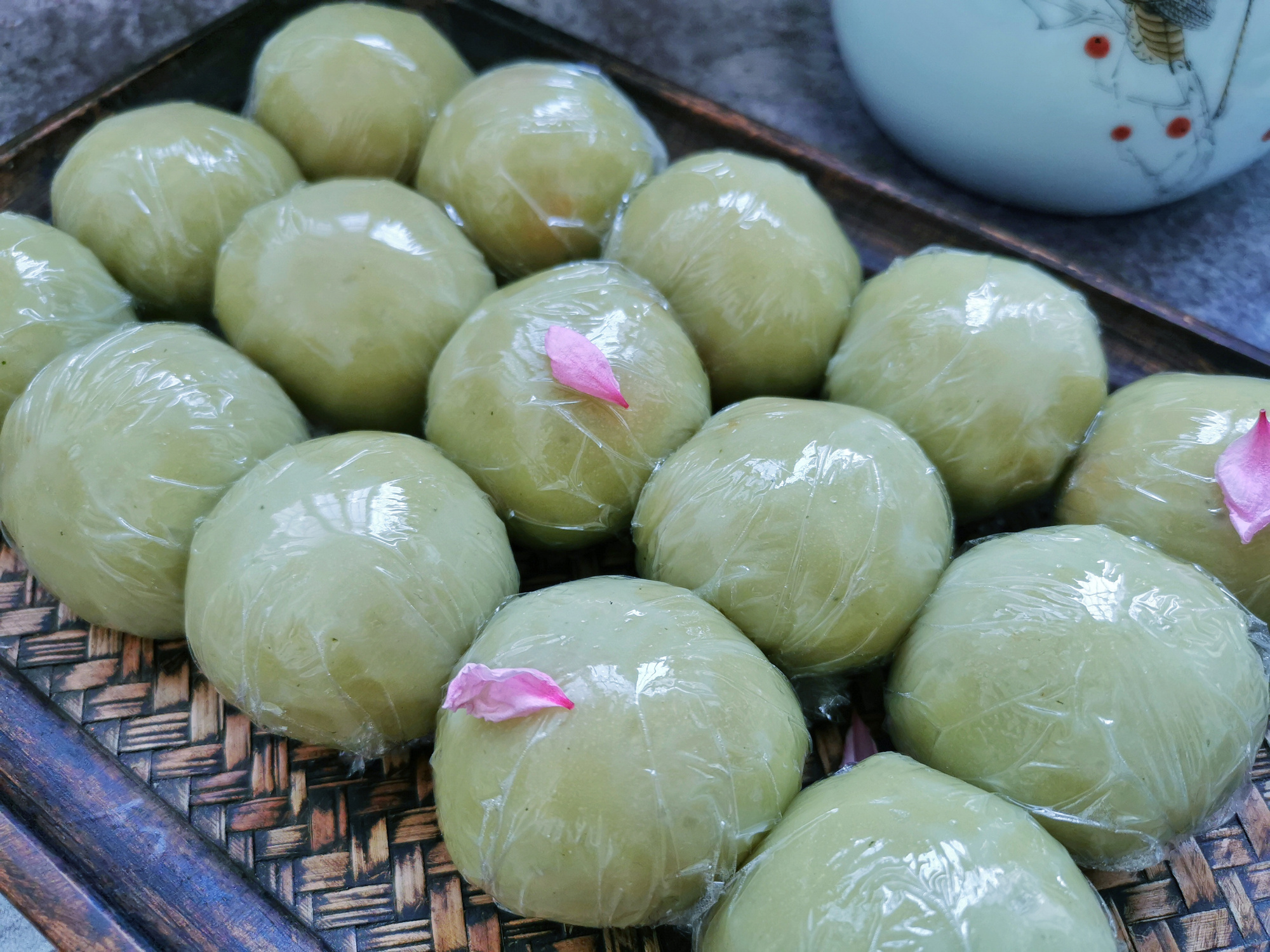 又简单又好吃的青团,好吃不甜的青团推荐