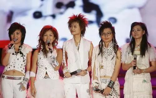 娱乐至死的综艺节目谁在看,湖南娱乐频道娱乐至死