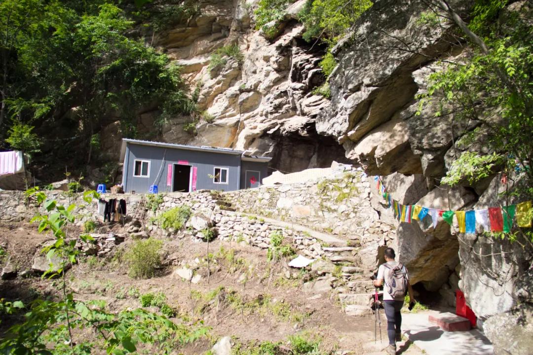 秦岭沣峪口上山有哪些景点,秦岭大坝沟瀑布