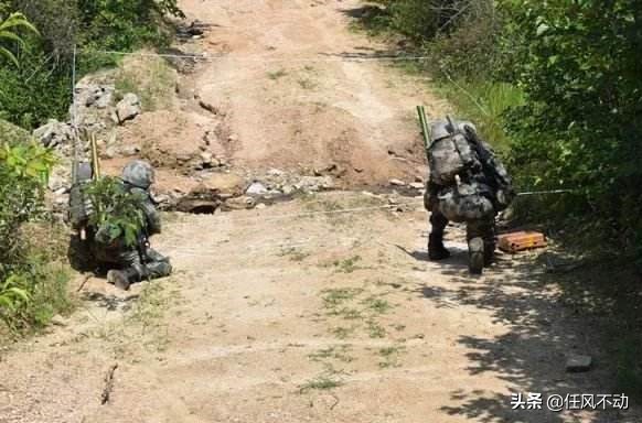 山地进攻步兵战术,解放军步兵进攻战术