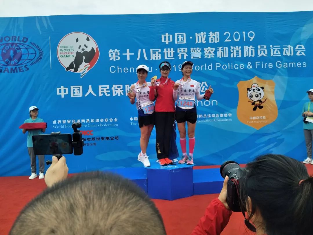 株洲公安民警付玲玲世警会上大显风采！