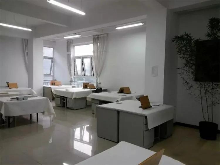 李洋油画,荣宝斋画院中国画名家工作室