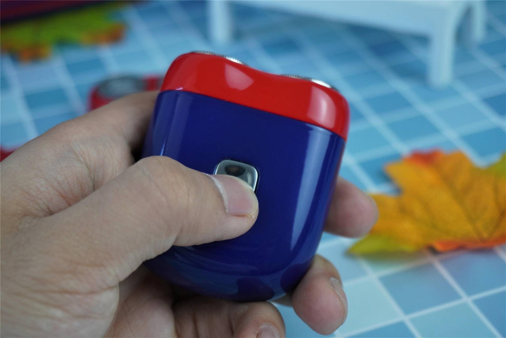 yoose透明剃须刀开箱,yoose剃须刀银色开箱