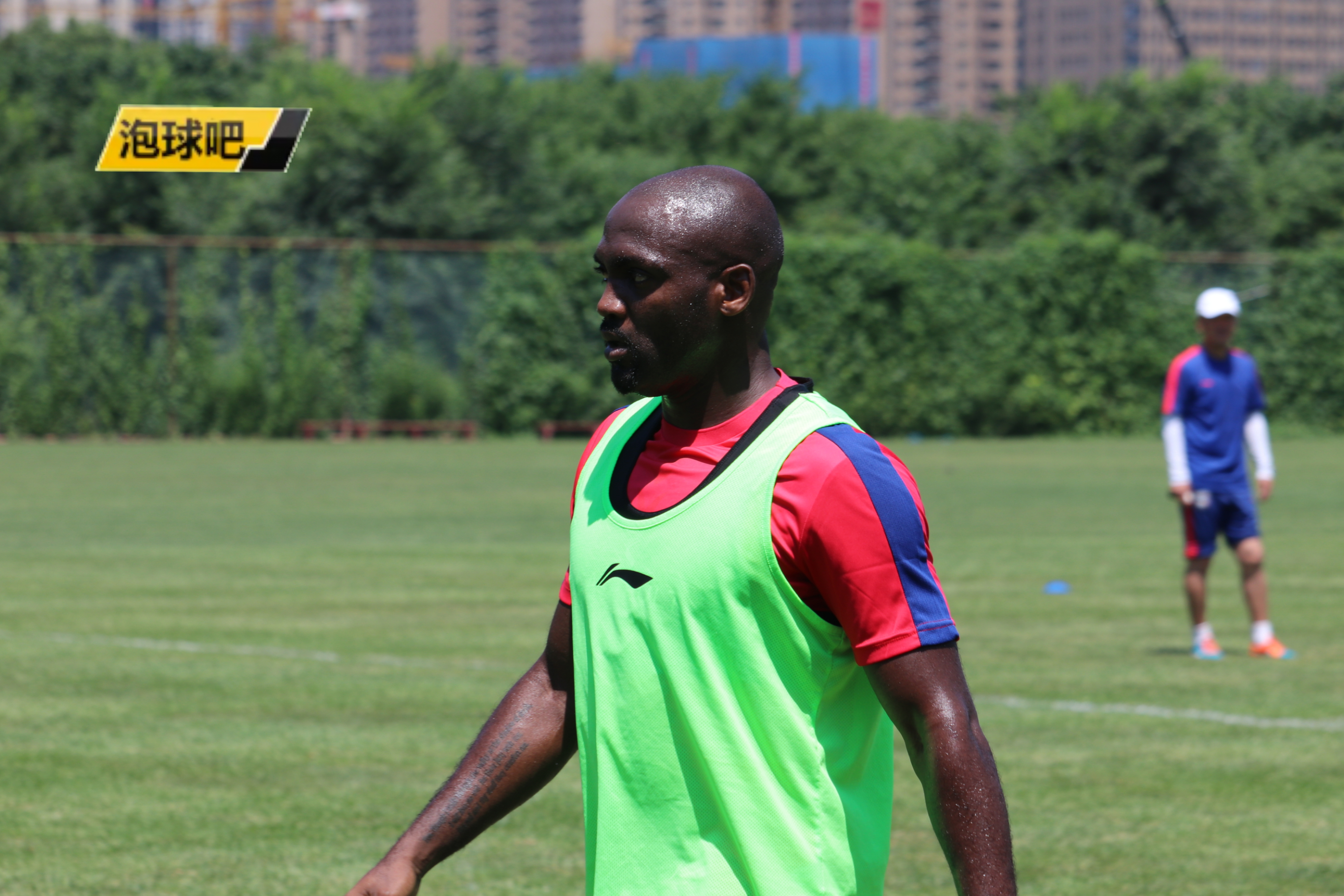 解析一起来看流星雨,欧沃耶利