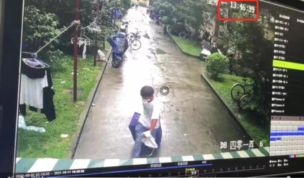 上海行李箱抛尸案,上海独居女留学生被装行李箱抛尸