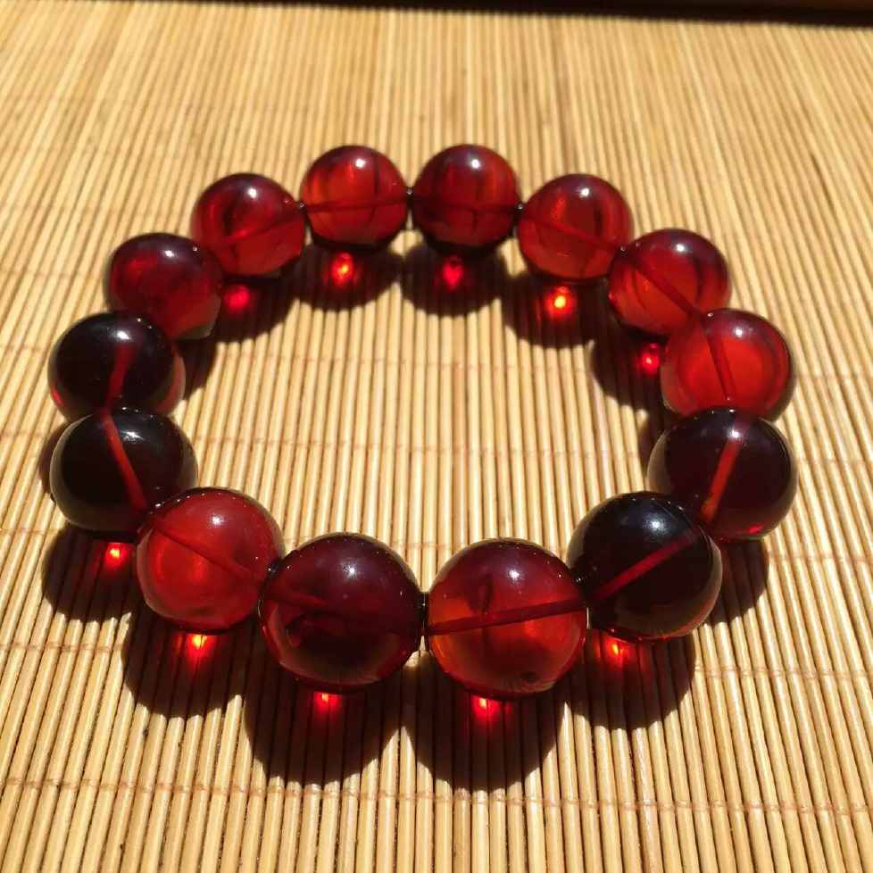 辽宁琥珀产地哪里最好,琥珀蜜蜡的主要产地有哪些