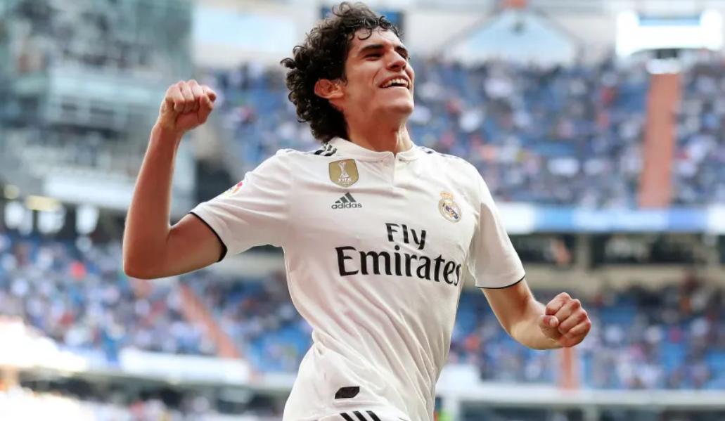 他18岁加盟皇马,两度为西班牙捧杯,如今刚满23岁却不知路在何方