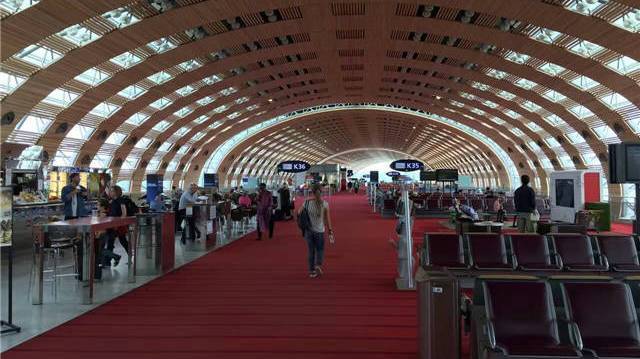 机场旅游购物攻略,新年机场旅游攻略