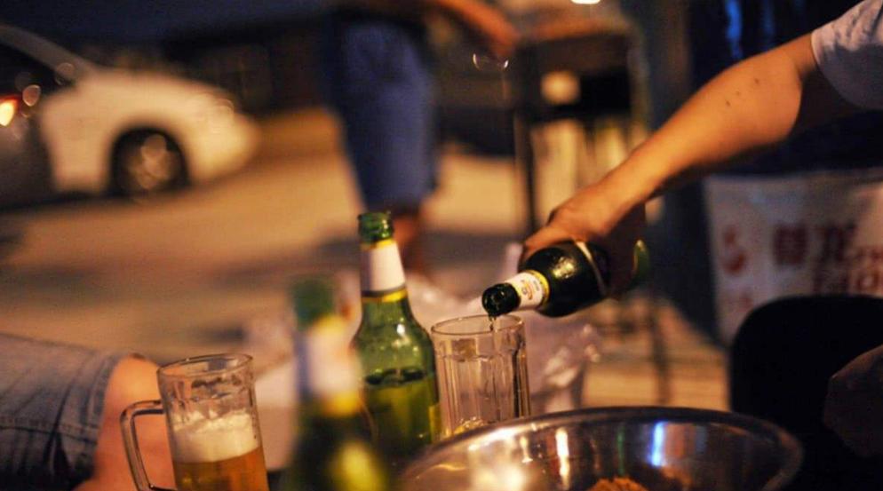 喝酒一瓶就倒怎么办,喝酒一瓶就醉了是为什么