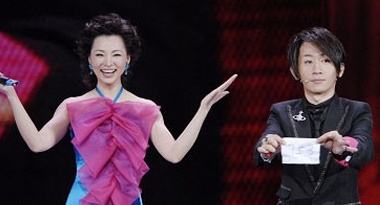 天才儿童硬币魔术,儿童魔术表演硬币消失教学