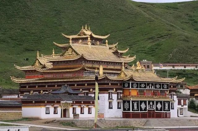 人间天堂美景原唱完整版,人间天堂美丽的丽江