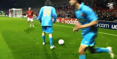 梅西是怎么变向,梅西怎么把球颠起来