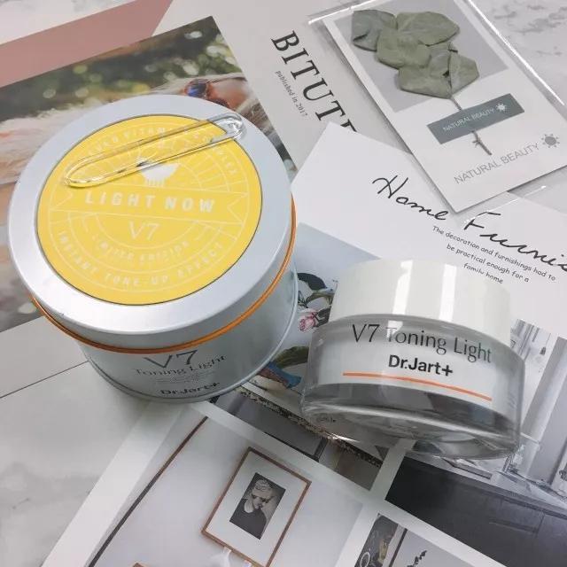 同样都是素颜谁的更好看,为什么男的说喜欢你素颜