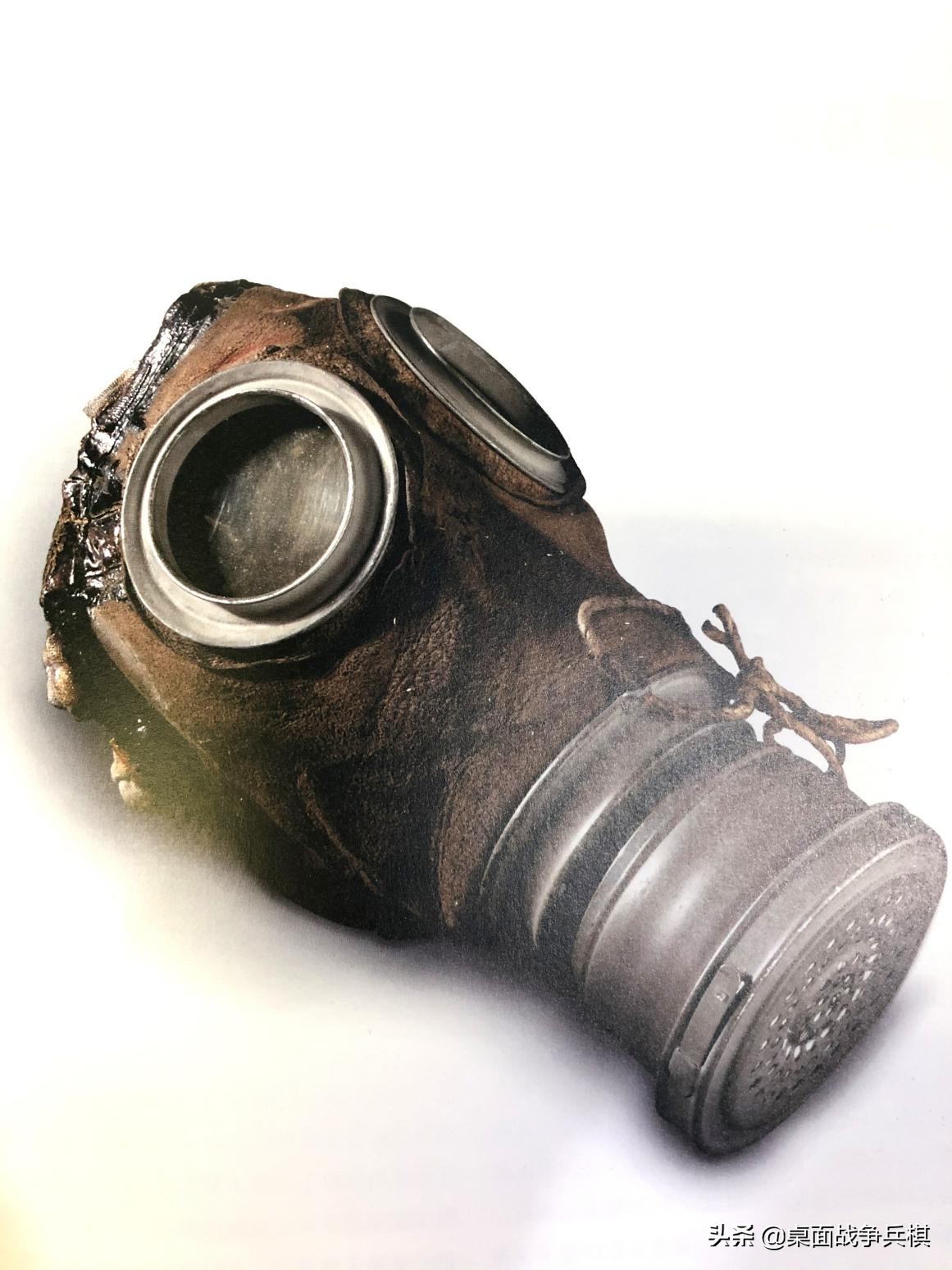 彩色炮弹射击:德国人打开的潘多拉魔盒,一战最恐怖的*器武**