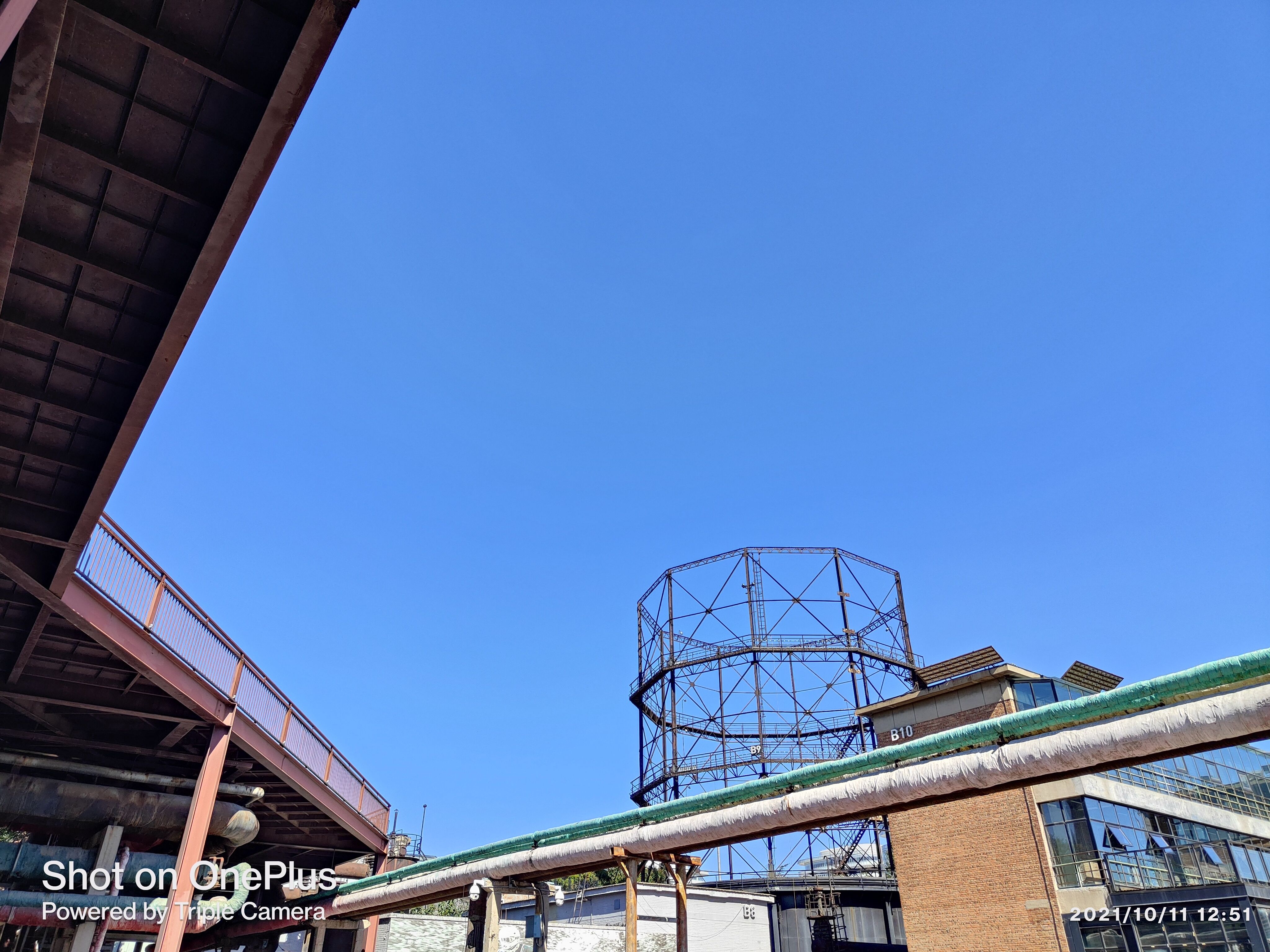 一加9RT体验:用上全新E4直屏和ColorOS12,直屏*党**的新选择?