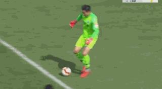 上港冬训李圣龙,自给自足后续