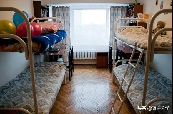 俄罗斯莫斯科国立大学申请条件,俄罗斯留学上学