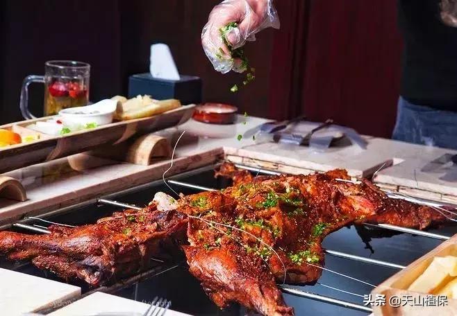 *疆新**库尔勒彻底火了！登上央视让世界瞩目，为库尔勒而骄傲