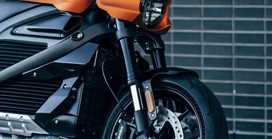 哈雷和杜卡迪哪个档次高,杜卡迪对比哈雷