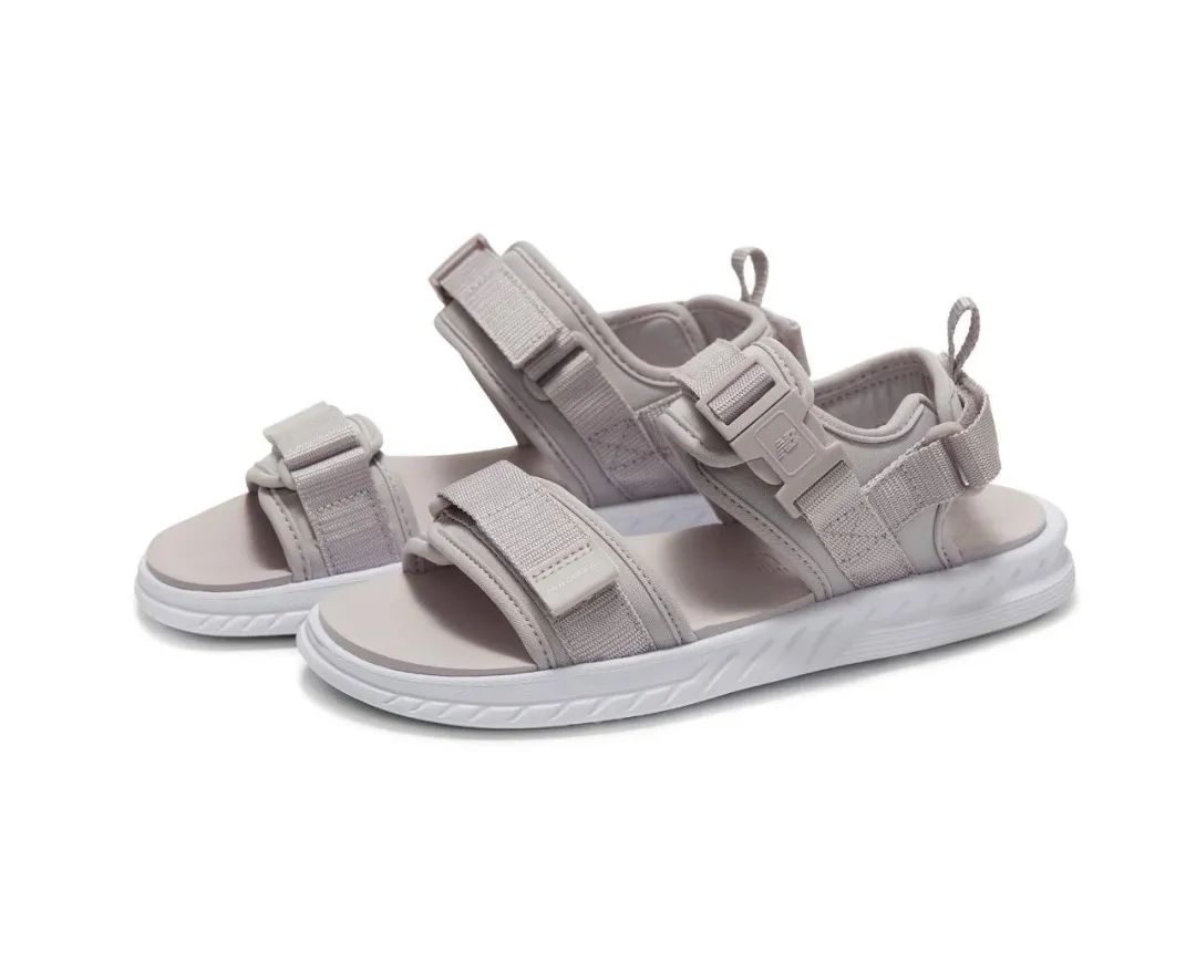 大码休闲女凉鞋新款2022爆款正品,品牌女凉鞋断码清仓特价正品秒杀