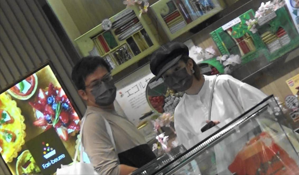 黄日华苗侨伟周润发,黄日华女儿普通话