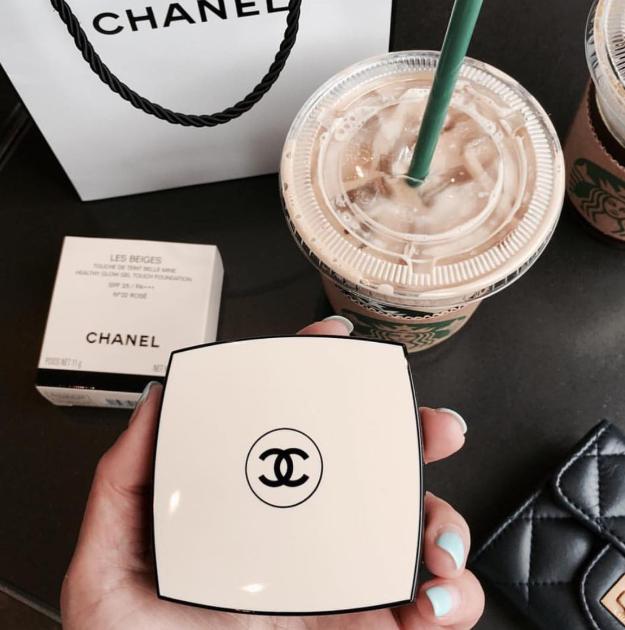 适合秋冬季用的大牌持妆气垫,小巧方便携带的大牌气垫