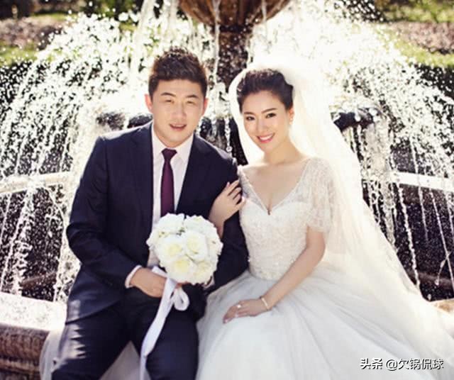 球衣宣!鲁能中场悍将坐实去中乙踢球,身材肥胖后28岁就开始沉沦