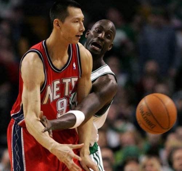 易建联脾气,易建联暴躁集锦